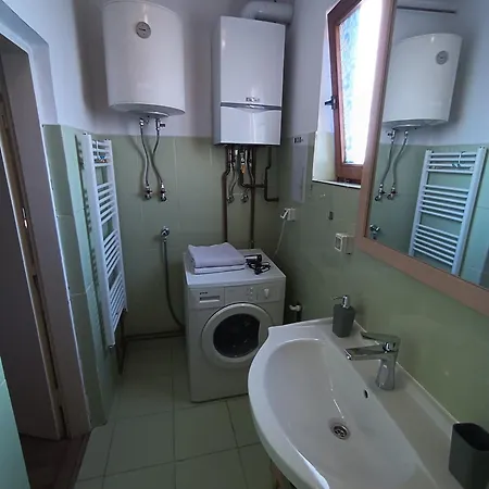 Lumi - Stari Grad Apartment