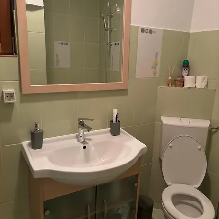 Lumi - Stari Grad Apartmán *
